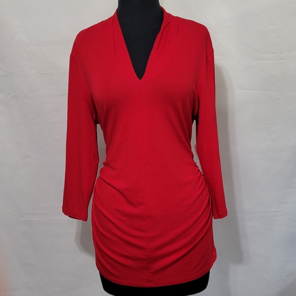 Premise Tops - True Red Side Ruched V-Neck Tunic. NWT